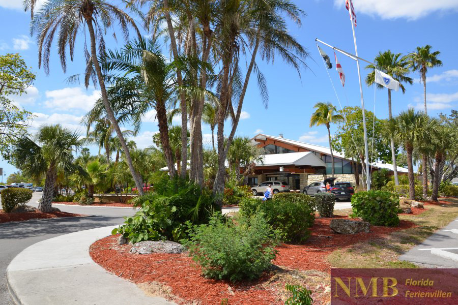 Cape-Coral-Yacht-Club NMB Ferienhäuser