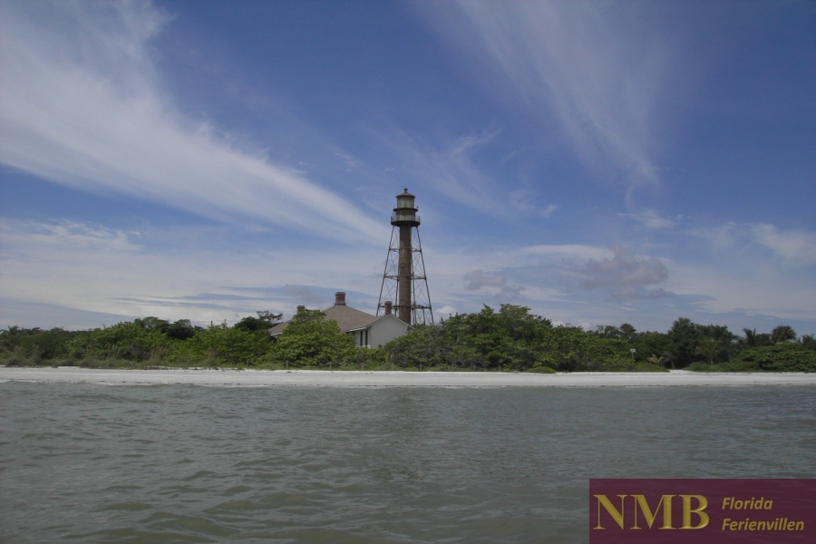 Lighthouse Beach & Fishing Pier