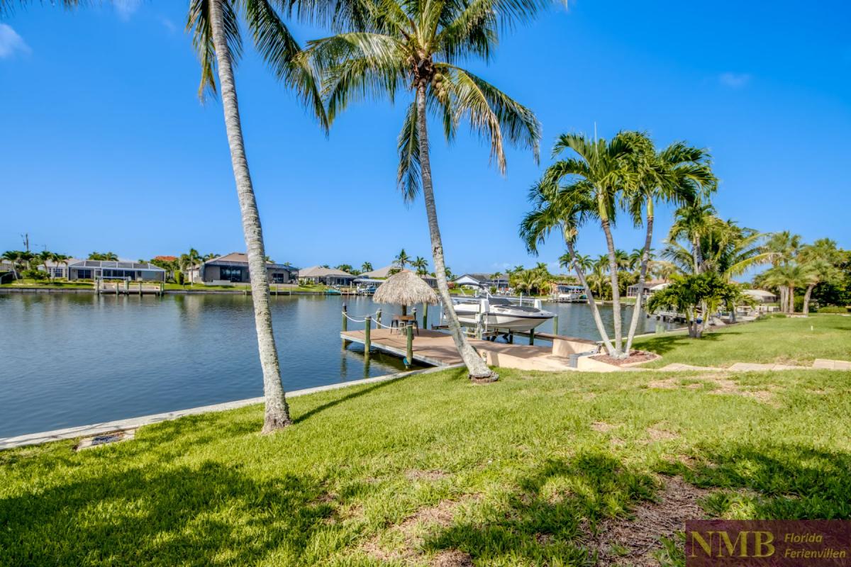 Ferienhaus-Cape-Coral-Whispering-Palms_79-Backyard