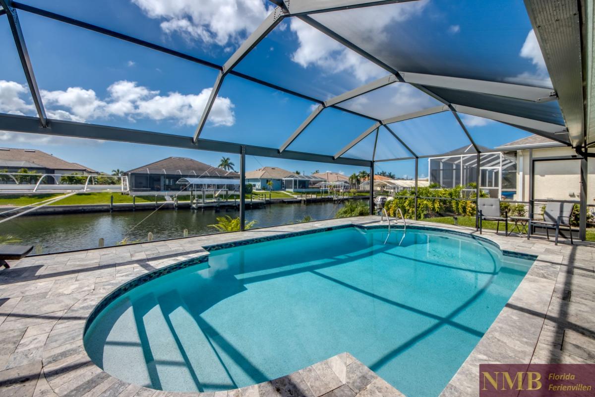 Cape_Coral_Ferienhaeuser_Sunshine_66-Pool