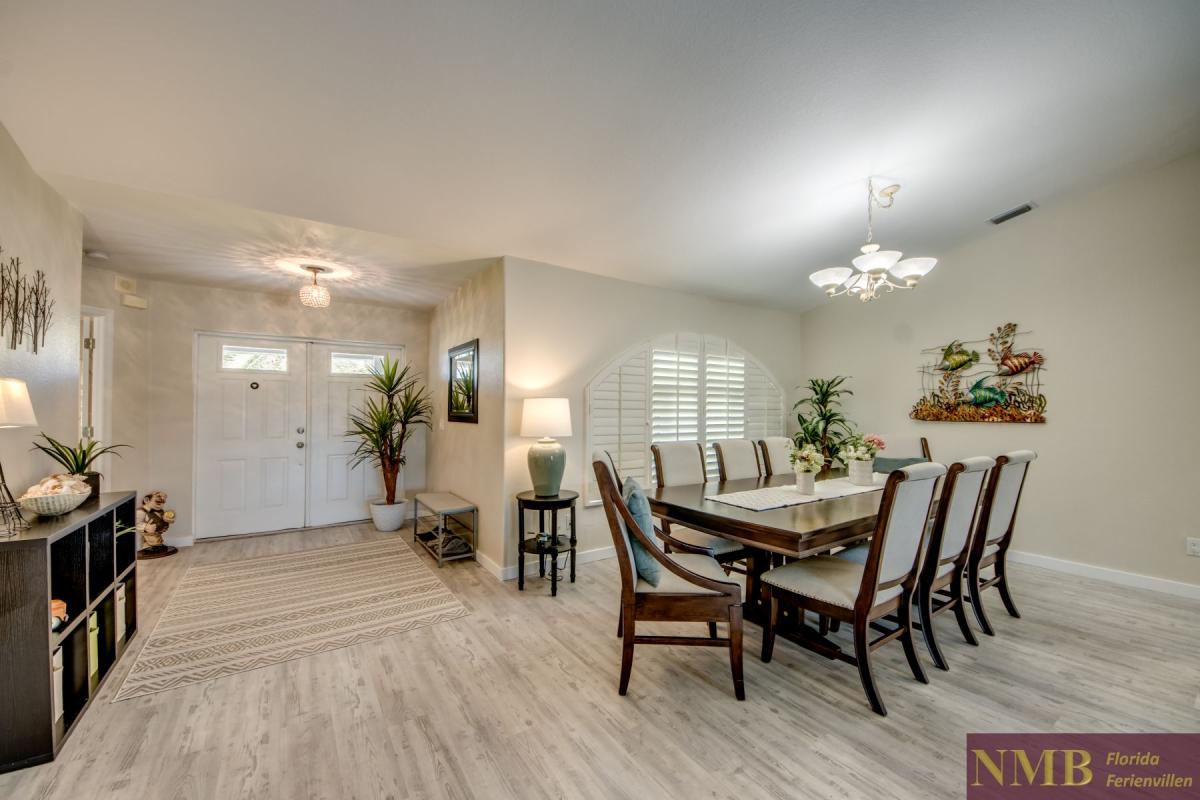 Cape_Coral_Ferienhaeuser_Sunshine_9-Dining-Room