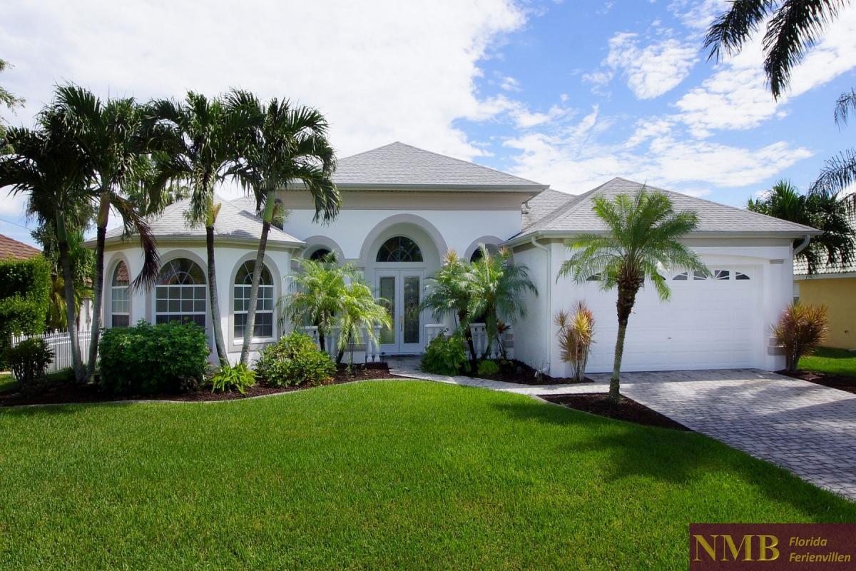 Ferienhaus_Cape_Coral_Liberty_front-02