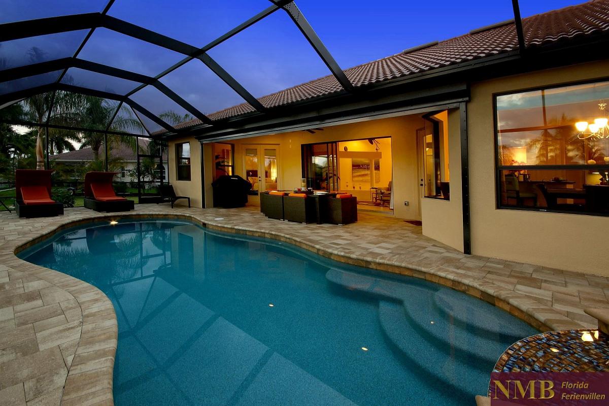 Ferienhaus_Cape_Coral_Sunlight-pool-01