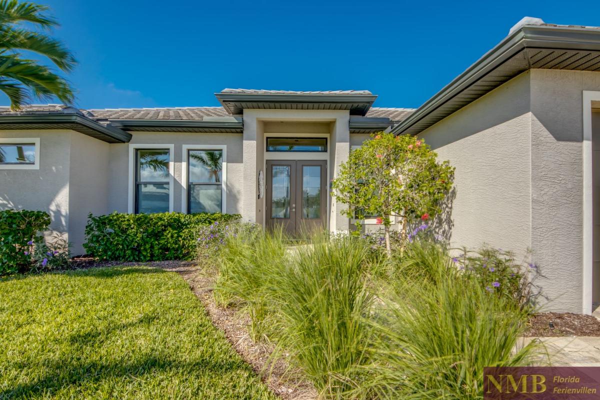 Ferienhaus-Cape-Coral-Villa-Clirfton-Bay_4-Villa