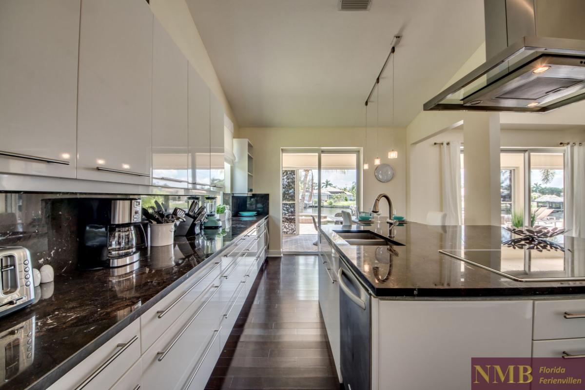 Ferienhaus-Coral-Escape_Kitchen_4