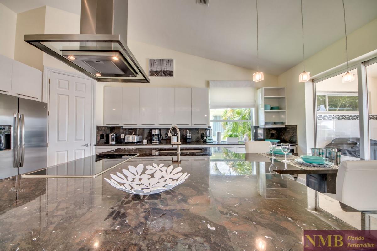 Ferienhaus-Coral-Escape_Kitchen_8