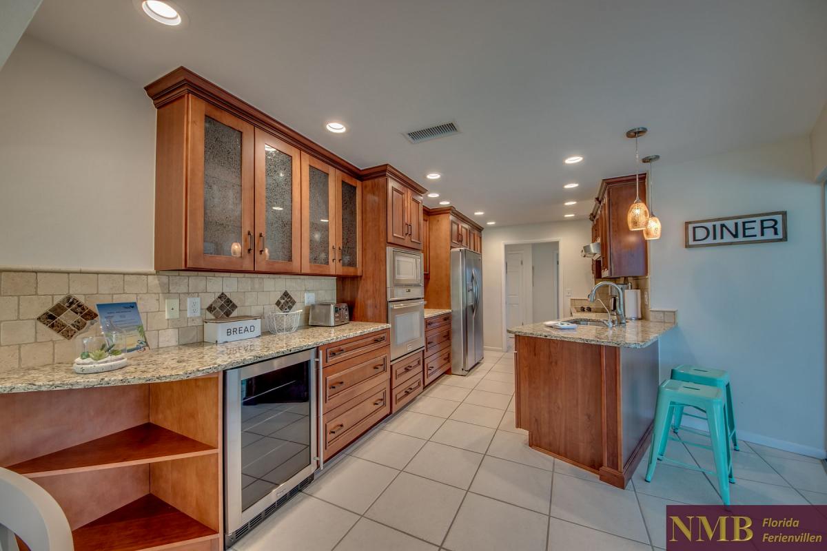 Ferienhaus-Cape-Coral-Cozy-Island_22-Kitchen