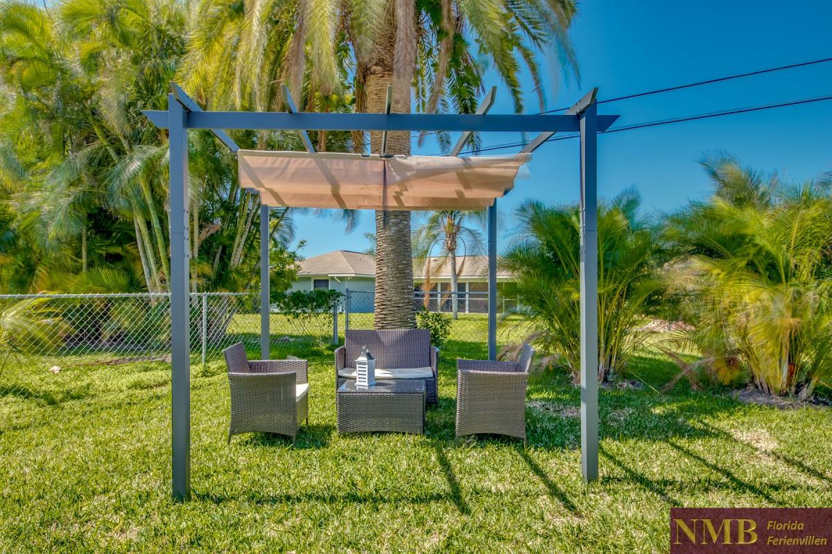 Ferienhaus-Cape-Coral-Cozy-Island_53-Backyard