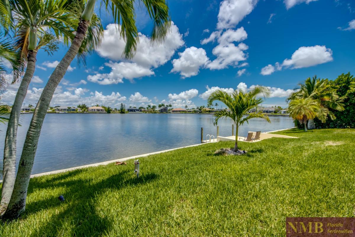 Ferienhaus-Cape-Coral-Villa-Lifetime_70-Backyard