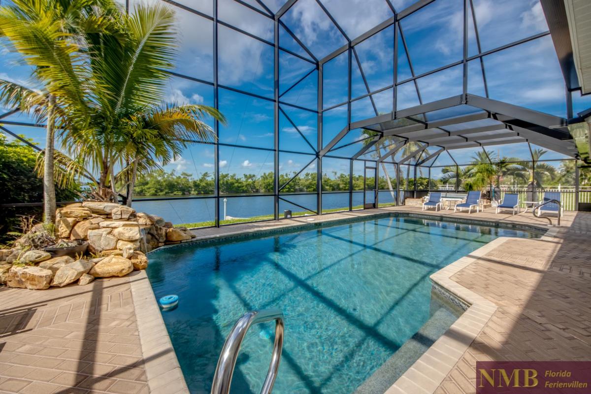 Ferienhaus-Cape-Coral-Blue-Diamond_79-Pool