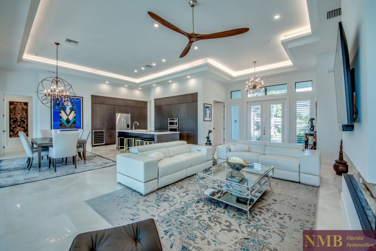 Ferienhaus-Cape-Coral-Madison-Garden_16-Family-Room