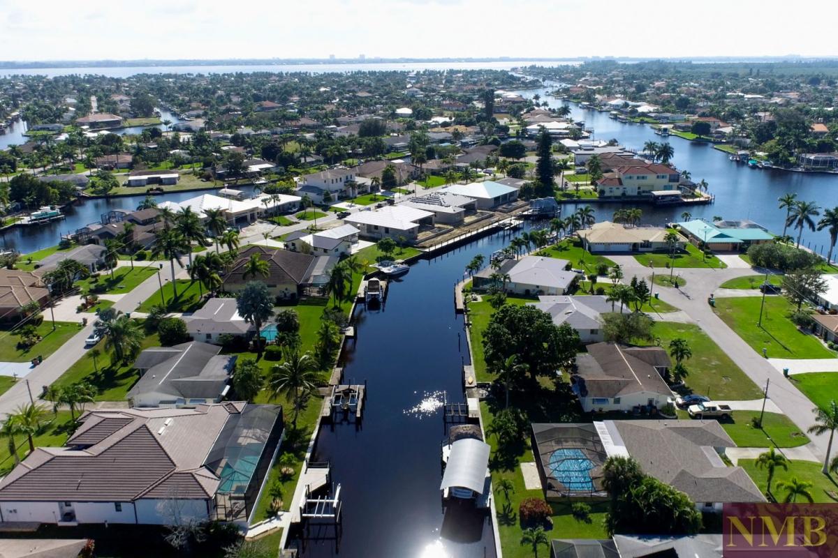 Ferienhaus-Cape-Coral-Madison-Garden_99-Aerial