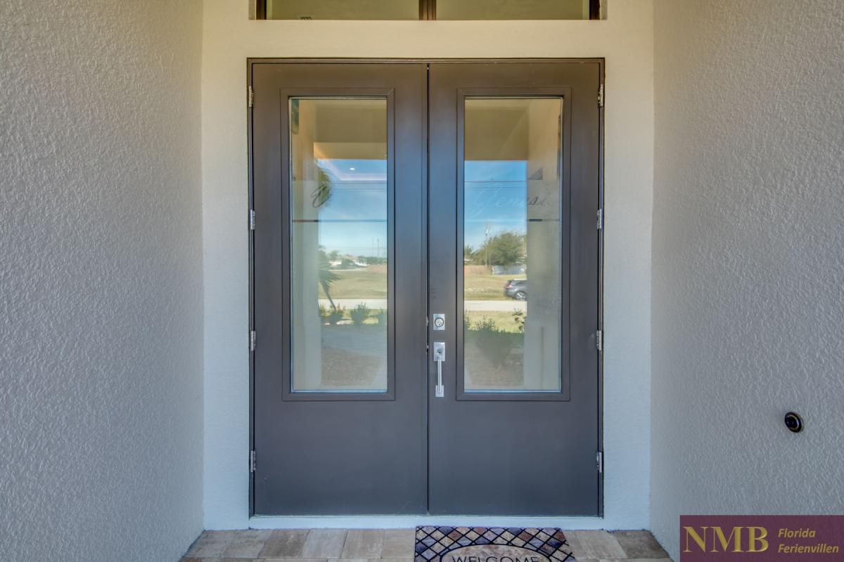 Ferienhaus-Cape-Coral-Genesis_5-Villa-Entry