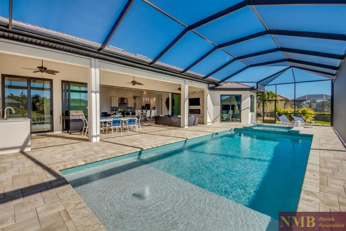 Ferienhaus-Cape-Coral-Genesis_66-Pool-Hot-Tub