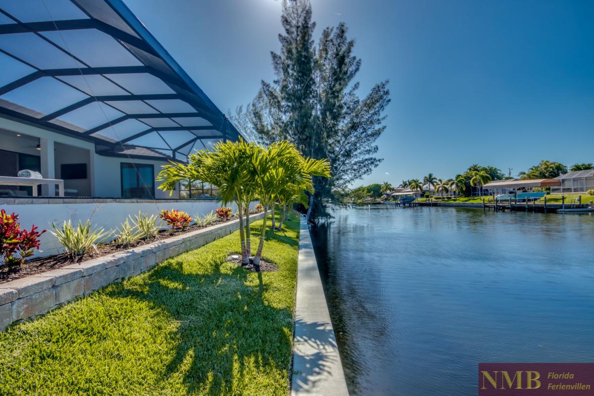 Ferienhaus-Cape-Coral-Henderson_71-Backyard