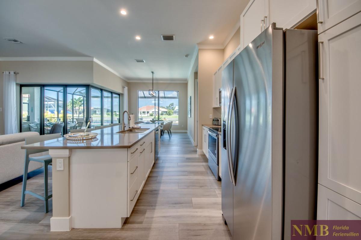 Ferienhaus-Cape-Coral-Villa-Cape-Royal_27-Kitchen