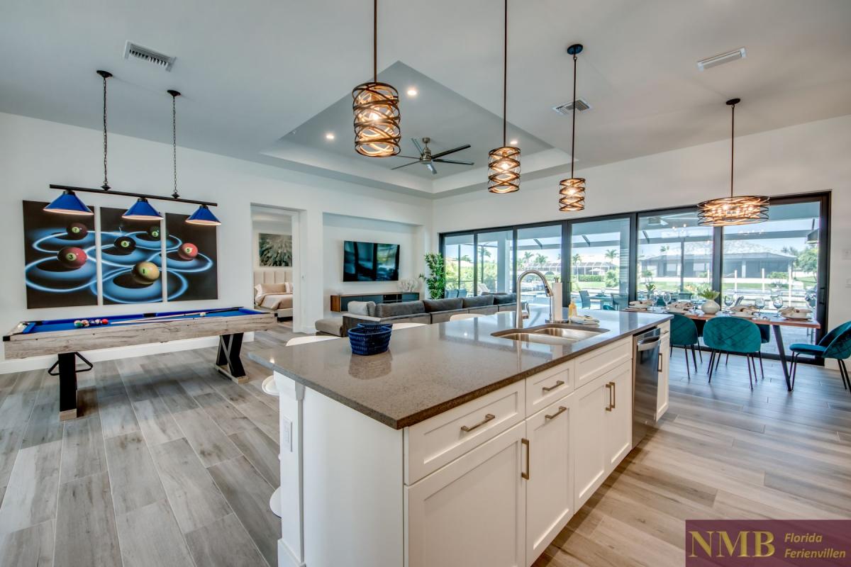 Ferienhaus-Cape-Coral-Villa-Lumina_36-Kitchen