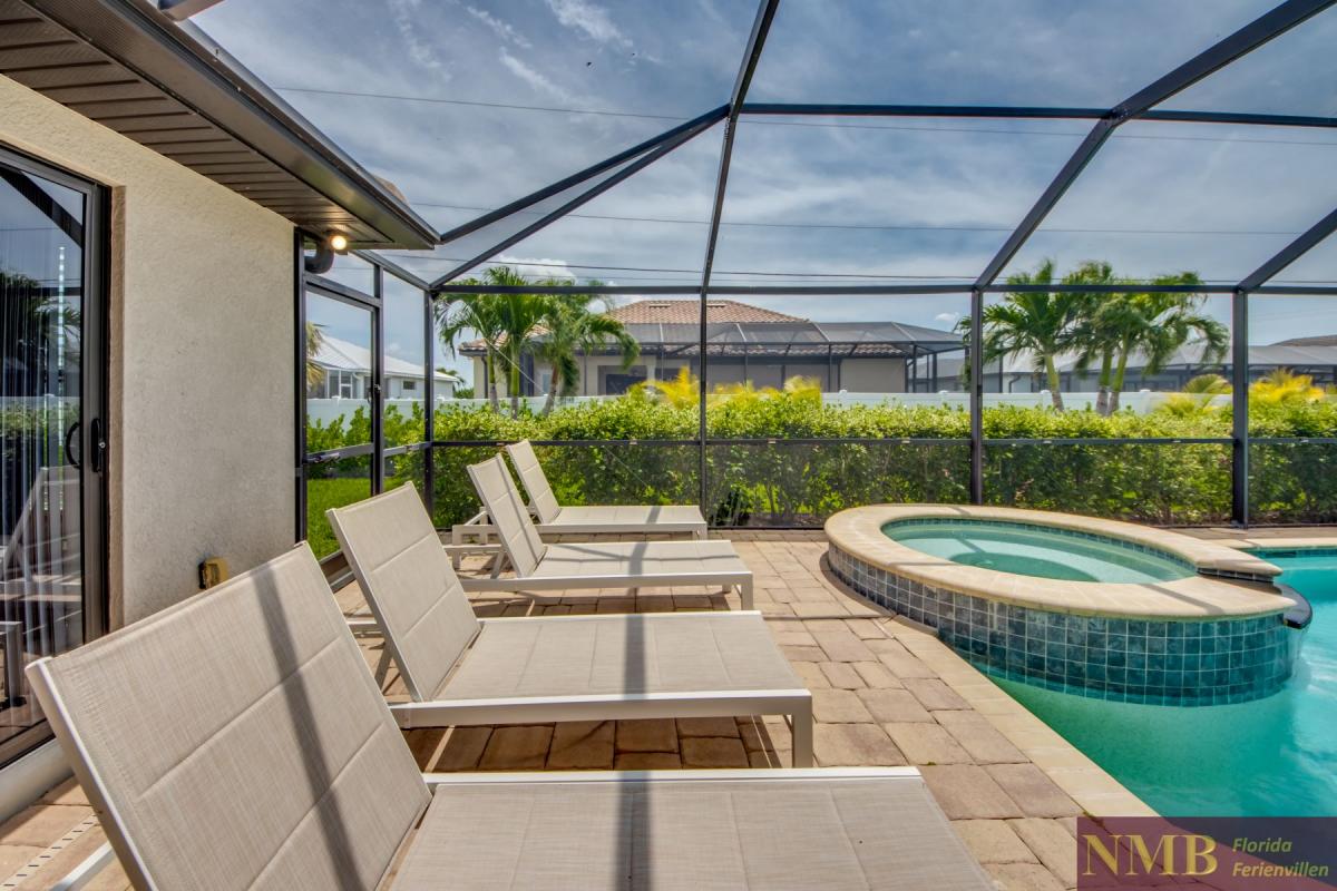 Ferienhaus-Cape-Coral-Villa-Blue-Moon_75-Sun-Deck