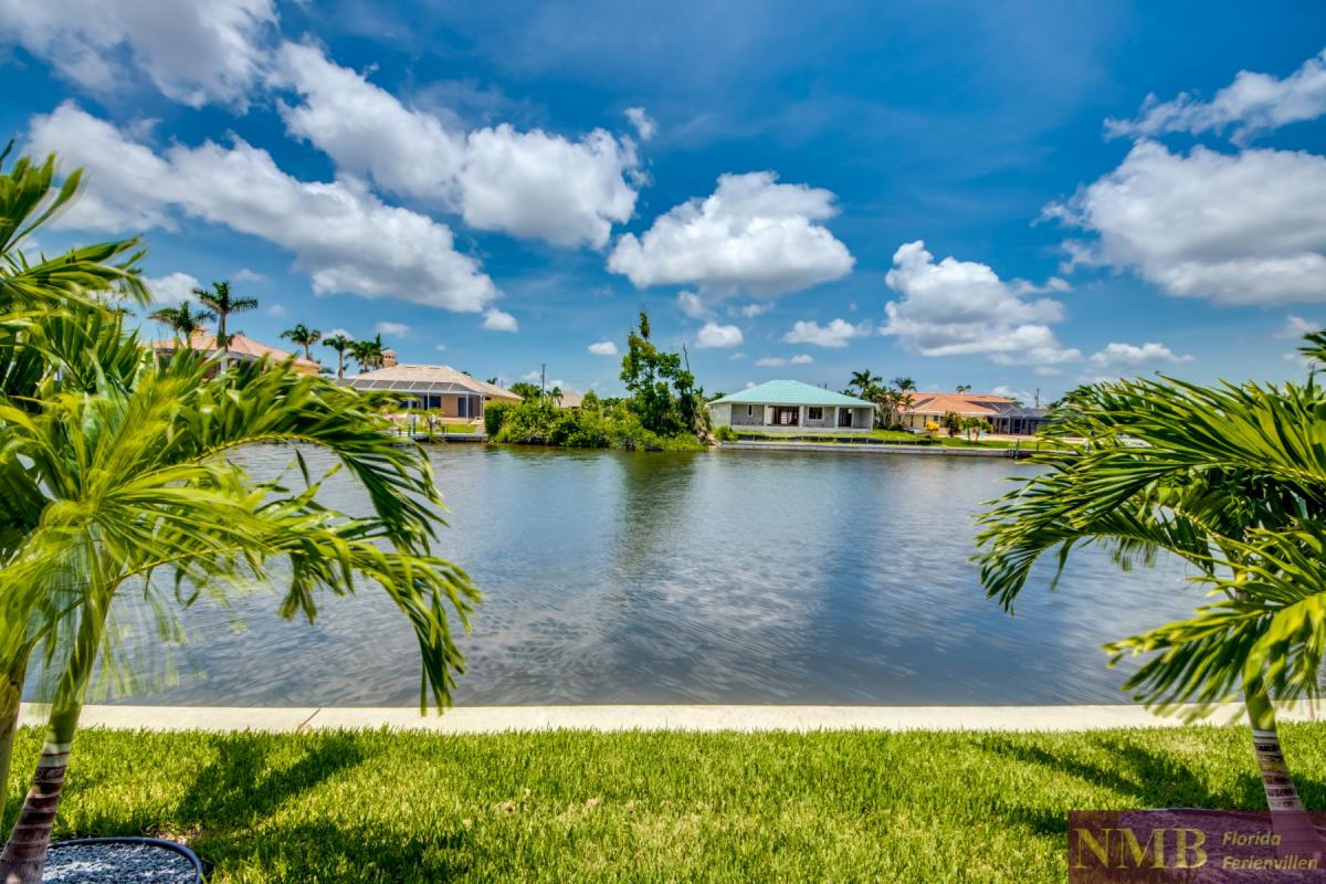 Ferienhaus-Cape-Coral-Villa-Hummingbird_79-Backyard