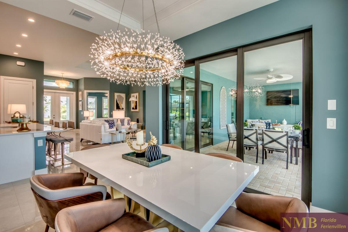 Ferienhaus-Cape-Coral-Villa-Tranquil-Sands_26-Dining-Room