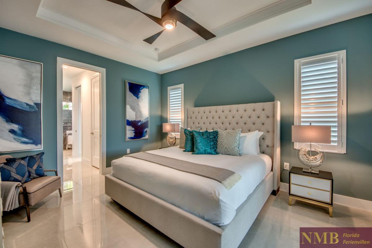 Ferienhaus-Cape-Coral-Villa-Tranquil-Sands_39-Master-Bedroom