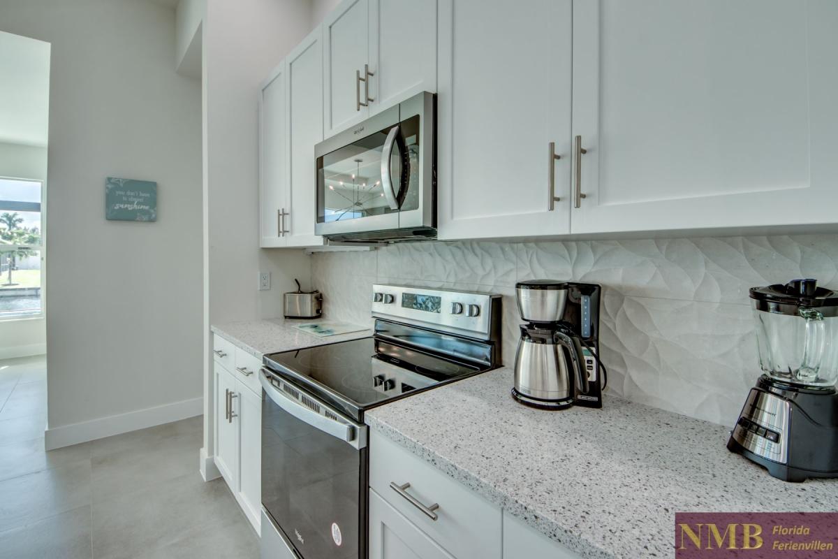 Ferienhaus-Cape-Coral-Villa-Sea-Shell_24-Kitchen