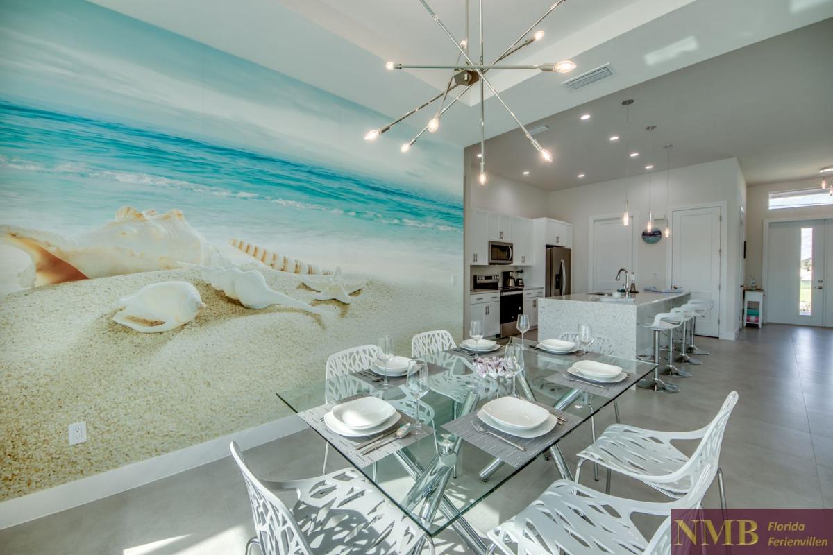 Ferienhaus-Cape-Coral-Villa-Sea-Shell_32-Dining-Room