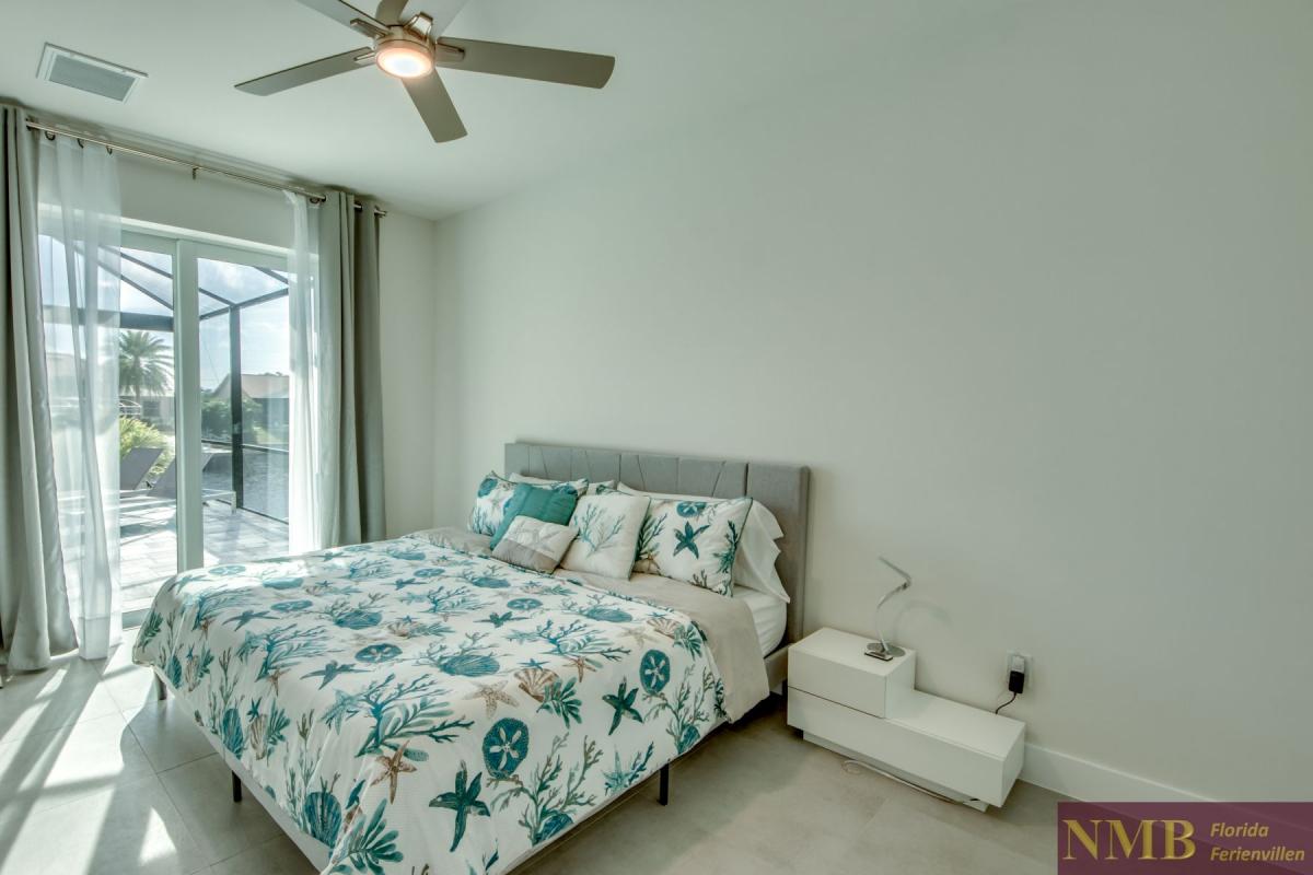 Ferienhaus-Cape-Coral-Villa-Sea-Shell_49-Guest-Bedroon-2