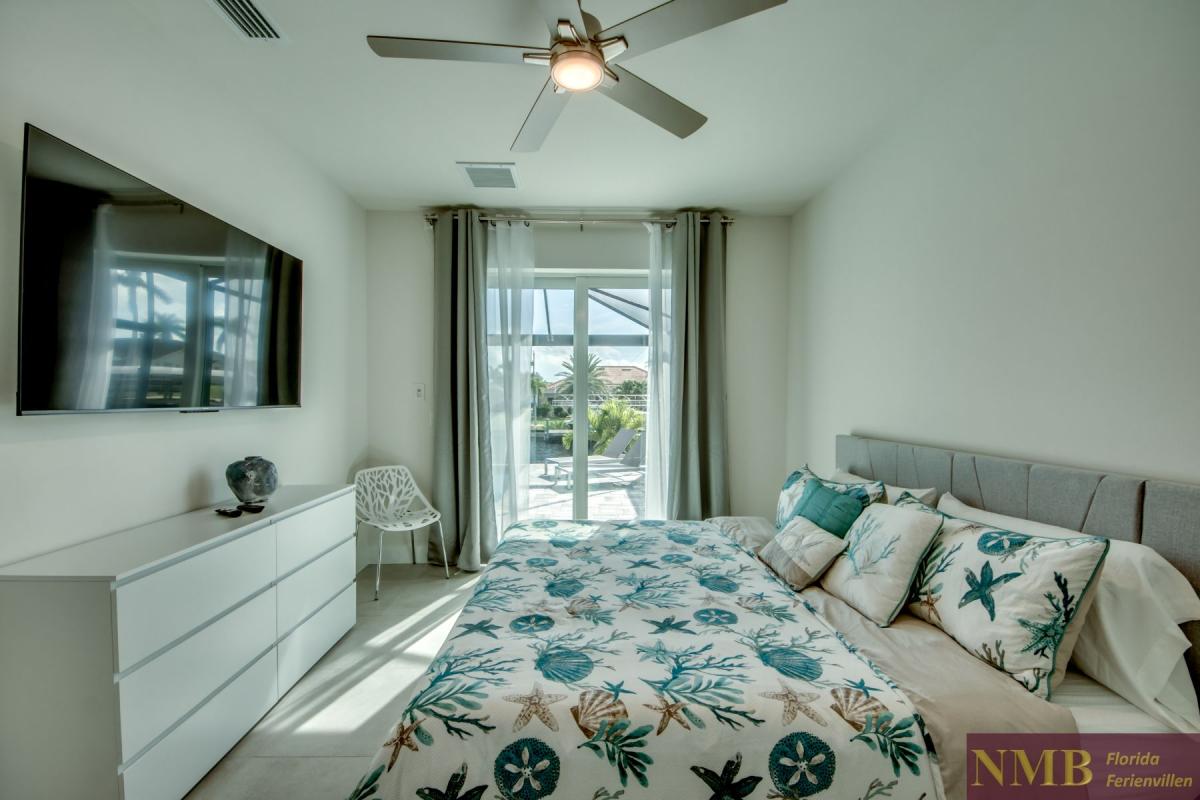 Ferienhaus-Cape-Coral-Villa-Sea-Shell_50-Guest-Bedroon-2