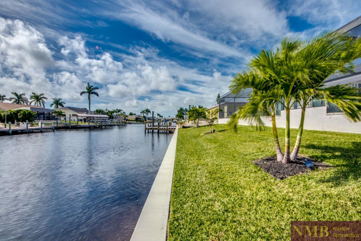 Ferienhaus-Cape-Coral-Villa-Sea-Shell_76-Backyard