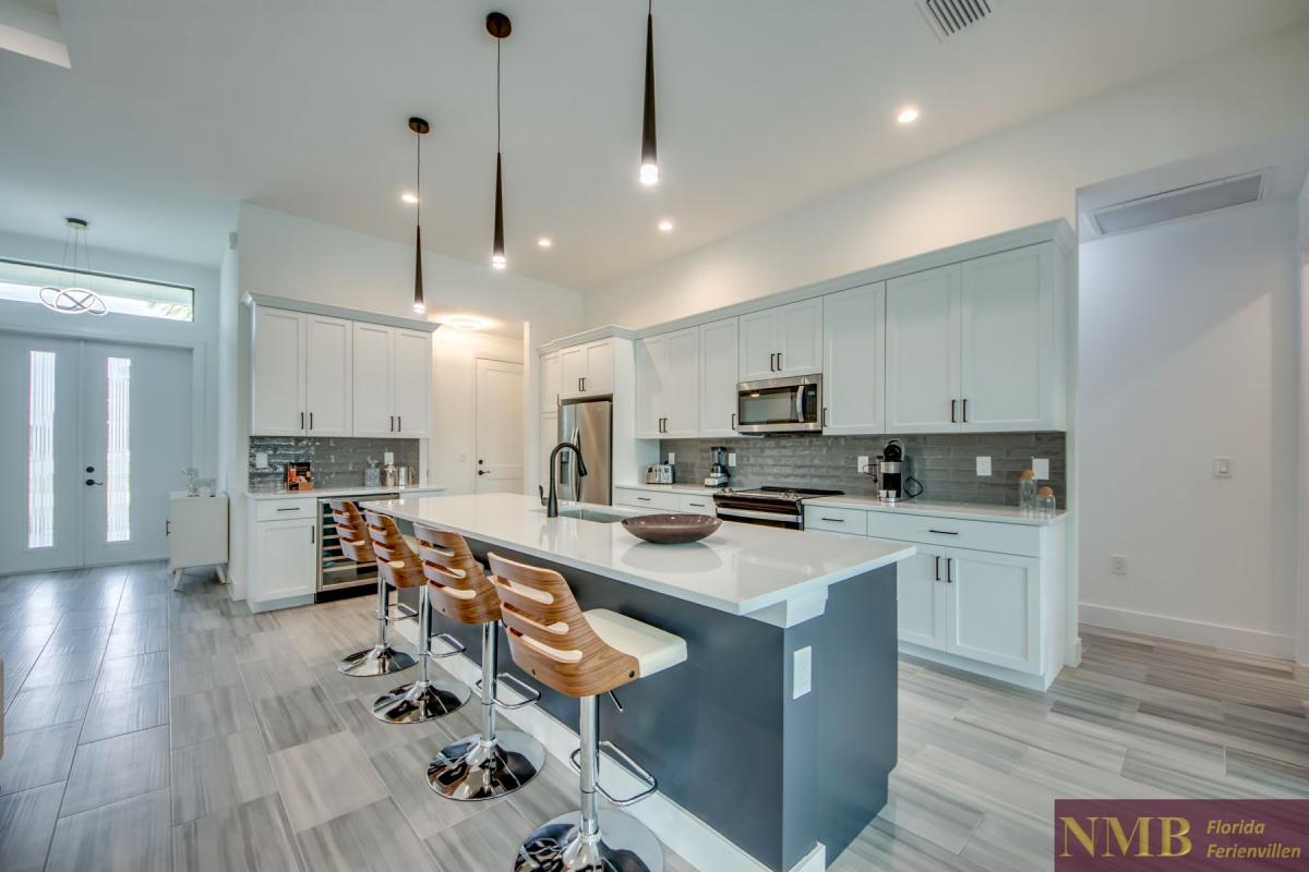 Ferienhaus-Cape-Coral-Villa-Athene_22-Kitchen