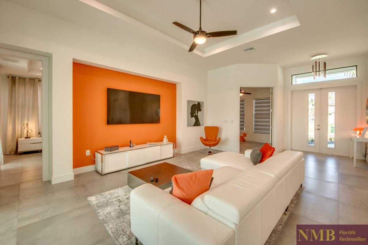 Ferienvilla-Summerwind-Cape-Coral_11-Family-Room