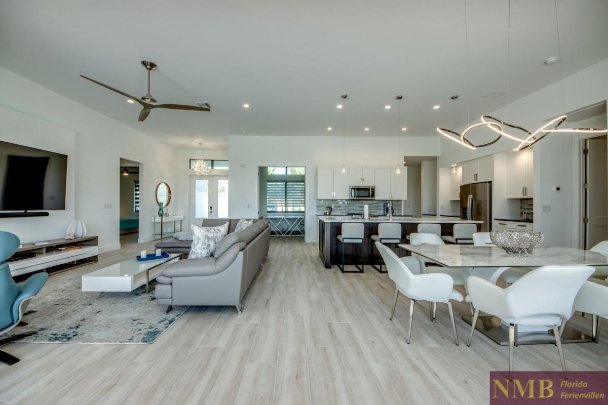 Ferienhaus-Cape-Coral-Sola_16-Family-Room