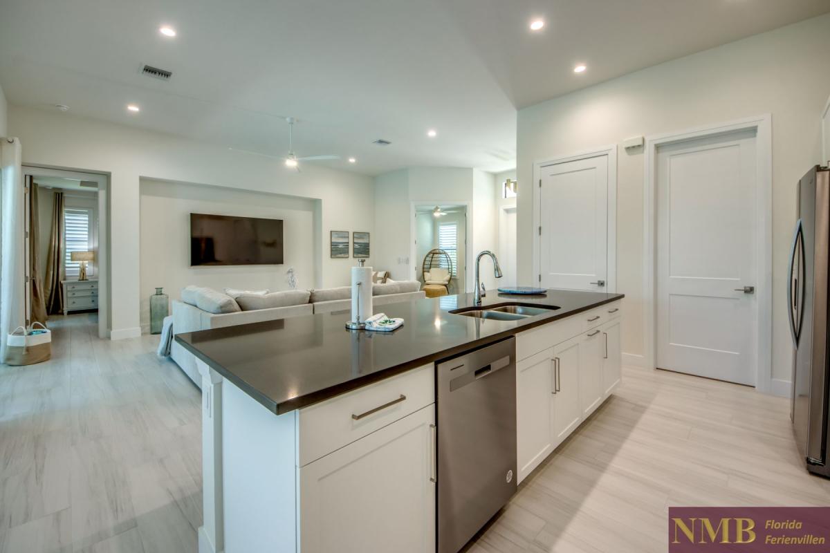 Ferienhaus-Cape-Coral-Francis_21-Kitchen