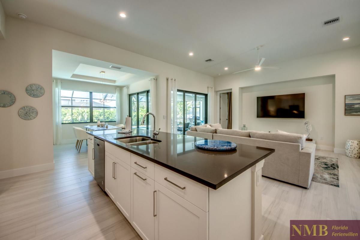 Ferienhaus-Cape-Coral-Francis_31-Kitchen