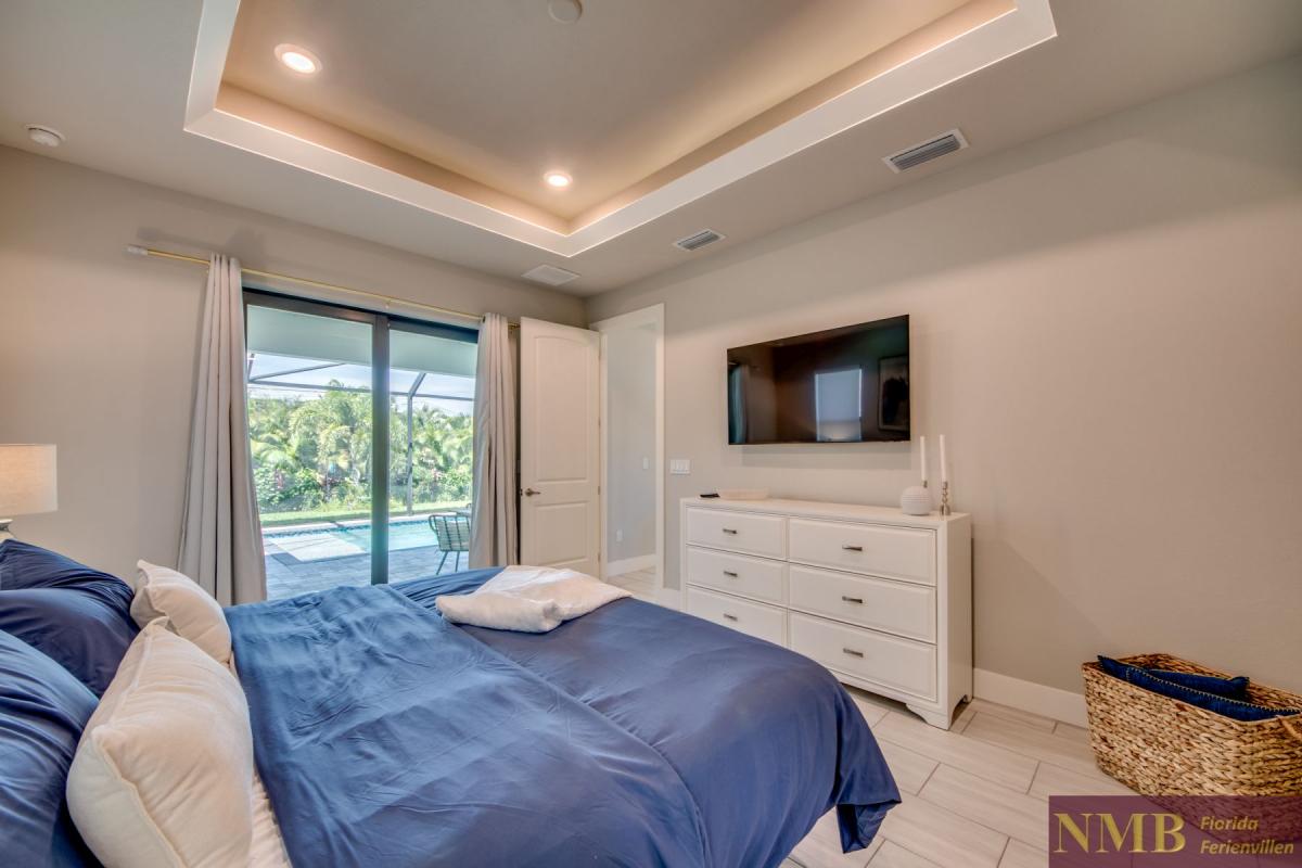 Cape_Coral_Ferienhaeuser_Marie-Angeline_42-Master-Bedroom