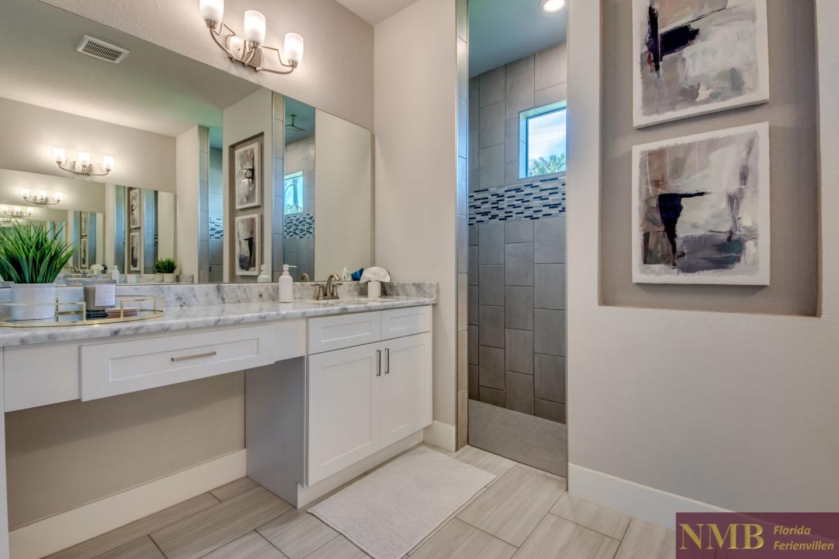 Cape_Coral_Ferienhaeuser_Marie-Angeline_44-Master-Bathroom