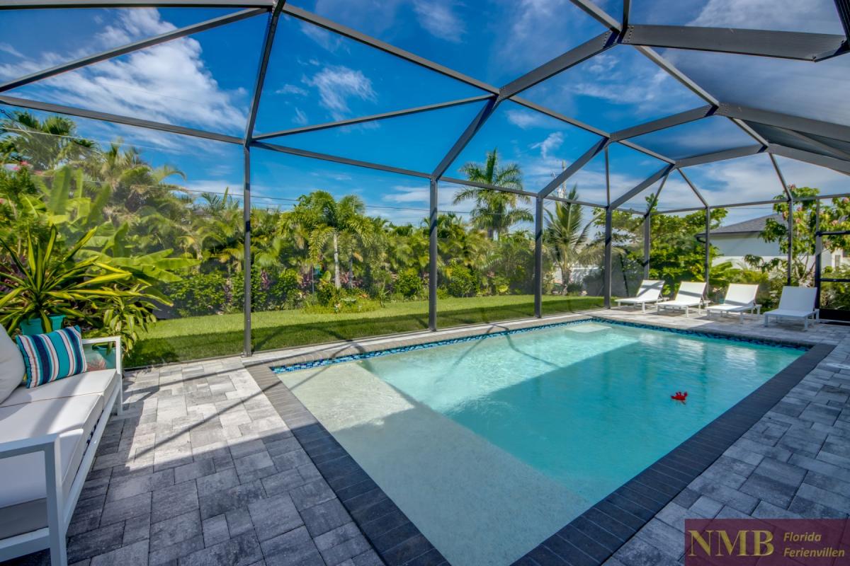 Cape_Coral_Ferienhaeuser_Marie-Angeline_63-Pool
