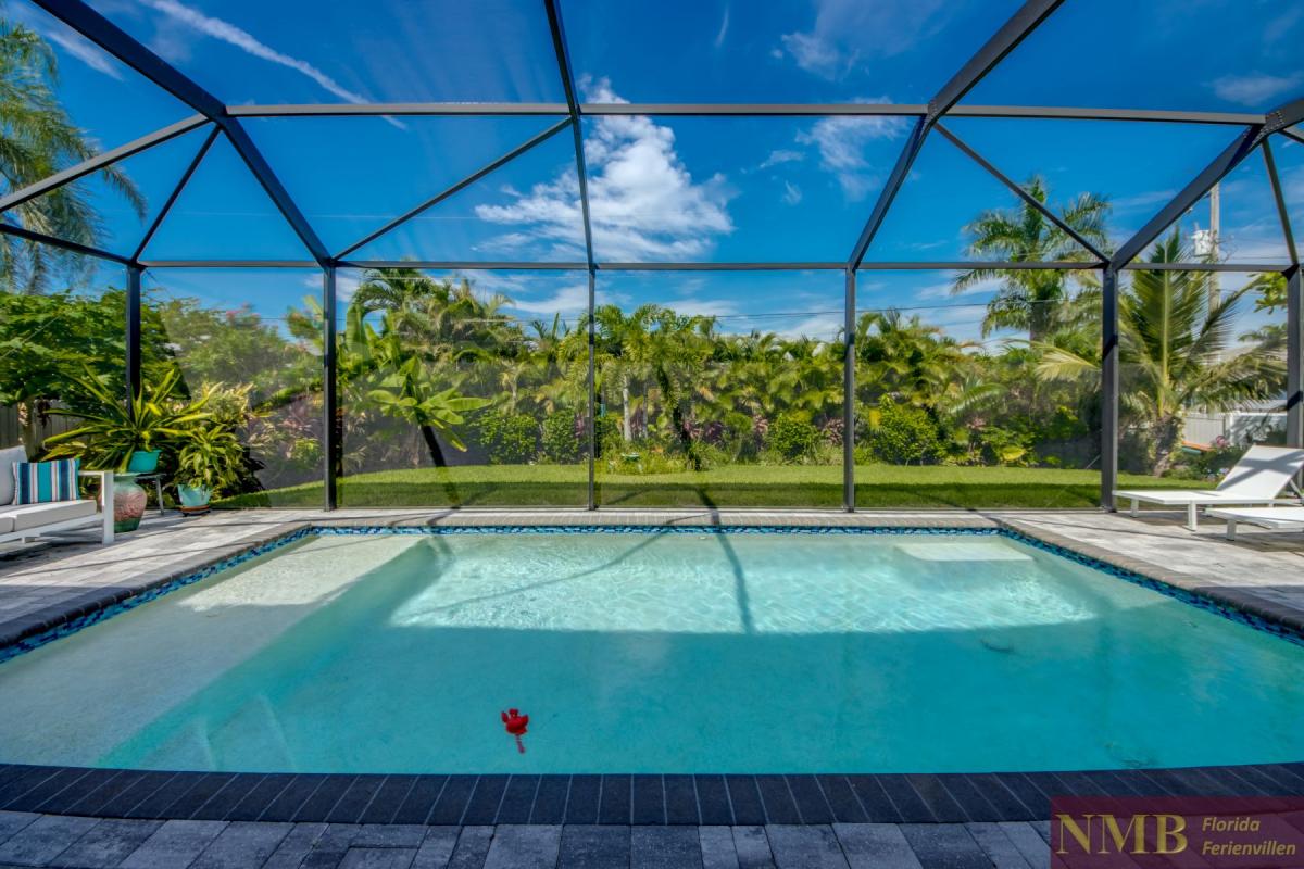 Cape_Coral_Ferienhaeuser_Marie-Angeline_64-Pool