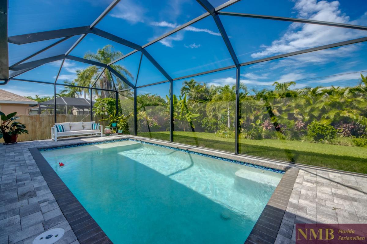 Cape_Coral_Ferienhaeuser_Marie-Angeline_65-Pool