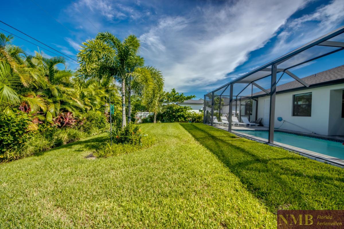 Cape_Coral_Ferienhaeuser_Marie-Angeline_74-Backyard