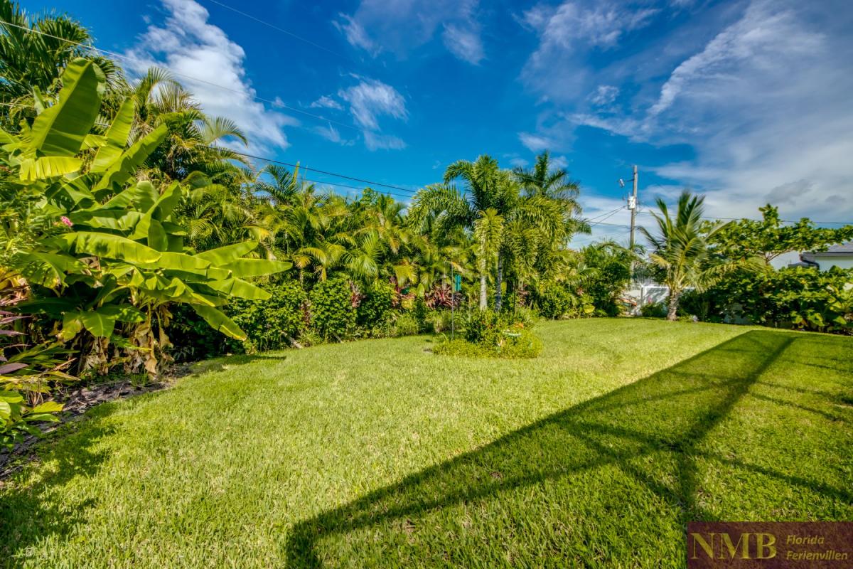 Cape_Coral_Ferienhaeuser_Marie-Angeline_75-Backyard