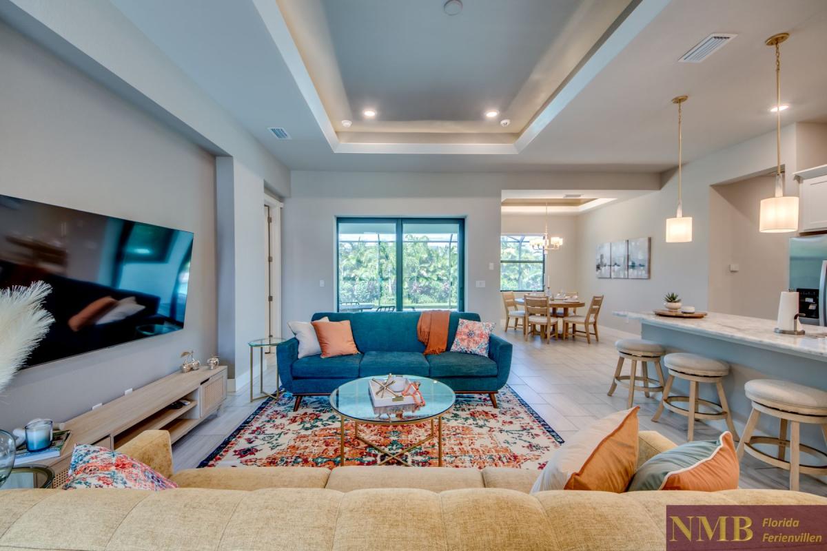 Cape_Coral_Ferienhaeuser_Marie-Angeline_9-Family-Room