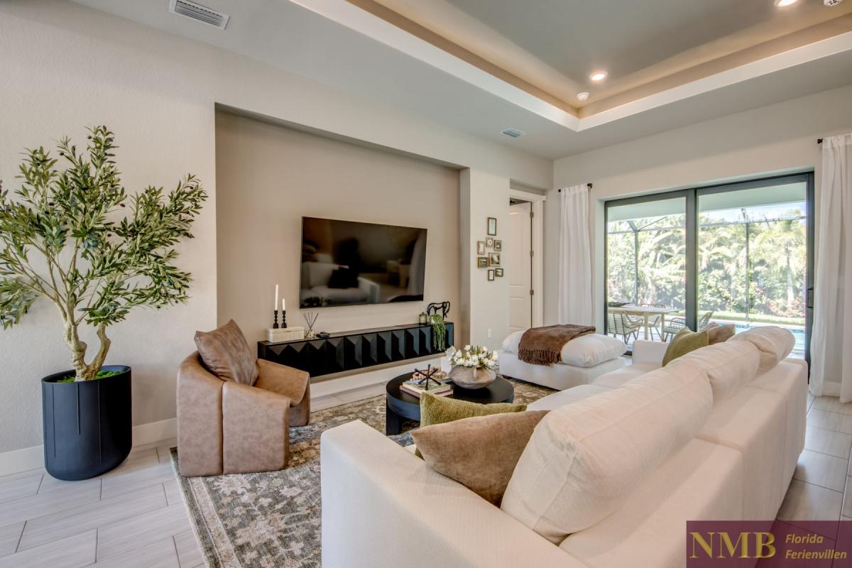 Ferienhaus-Cape-Coral-Marie-Angeline_12-Family-Room