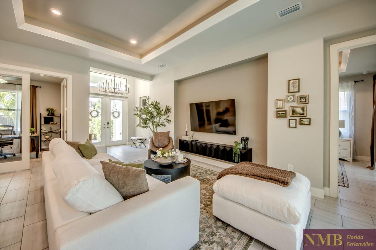 Ferienhaus-Cape-Coral-Marie-Angeline_14-Family-Room
