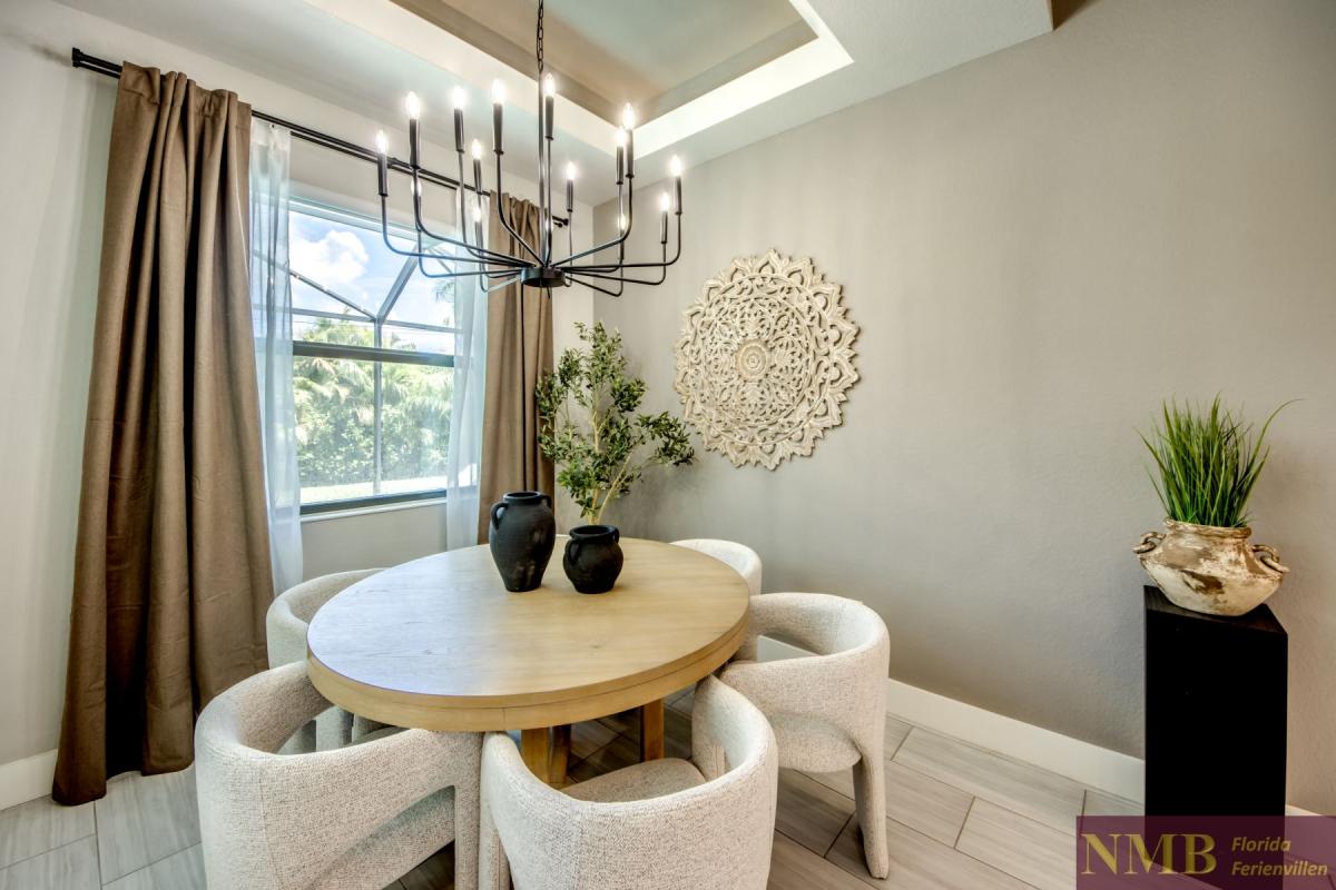 Ferienhaus-Cape-Coral-Marie-Angeline_20-Dining-Room