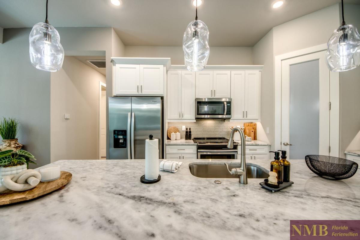 Ferienhaus-Cape-Coral-Marie-Angeline_27-Kitchen