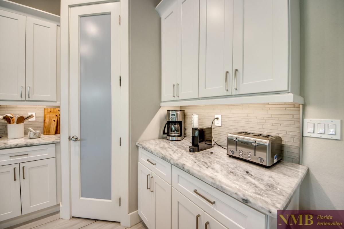 Ferienhaus-Cape-Coral-Marie-Angeline_29-Kitchen