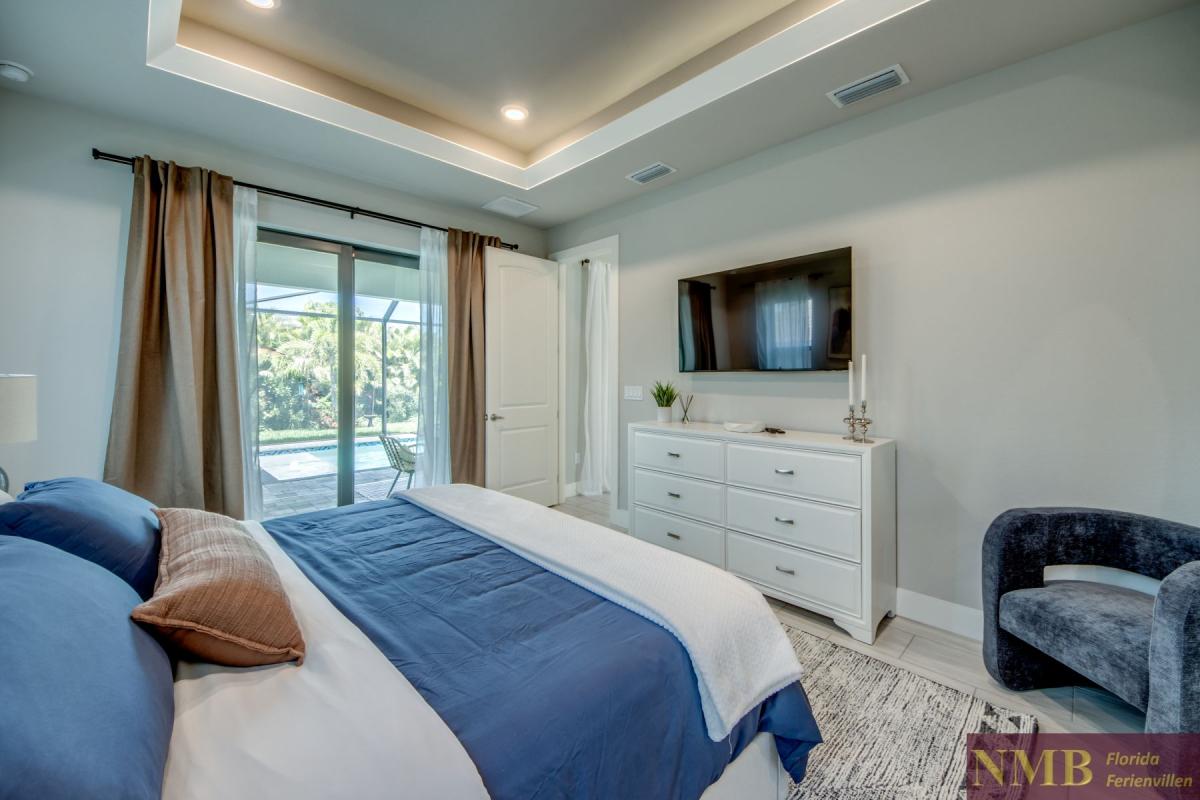 Ferienhaus-Cape-Coral-Marie-Angeline_42-Master-Bedroom