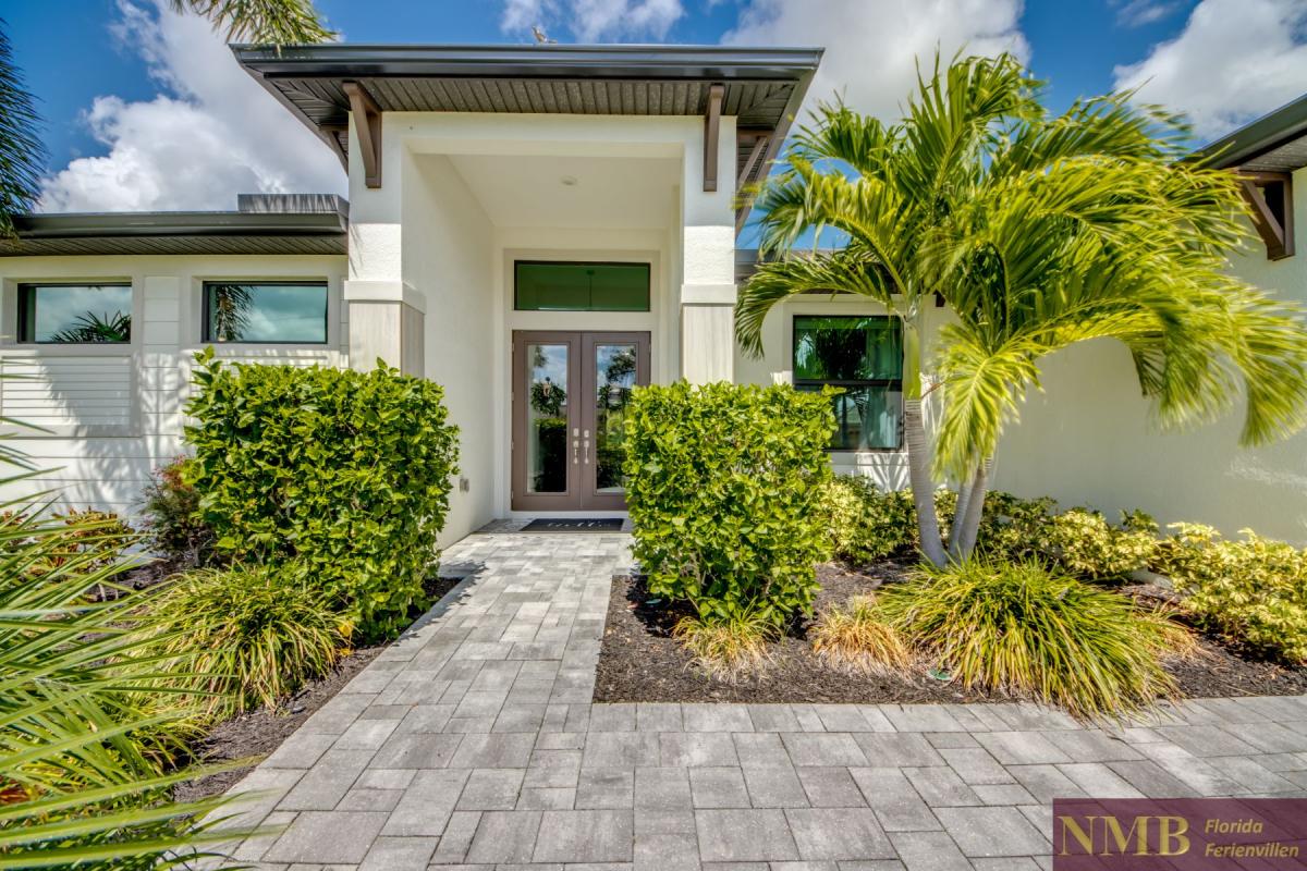 Ferienhaus-Cape-Coral-Marie-Angeline_5-Villa-Entry